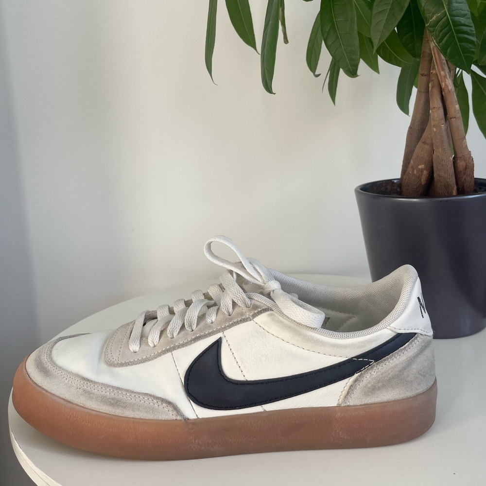 Women Size 10 Nike Killshot 2 Leather Sail Gum Bottom Shoes